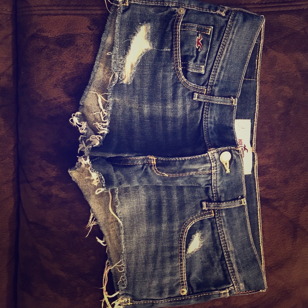 Cut off shorts